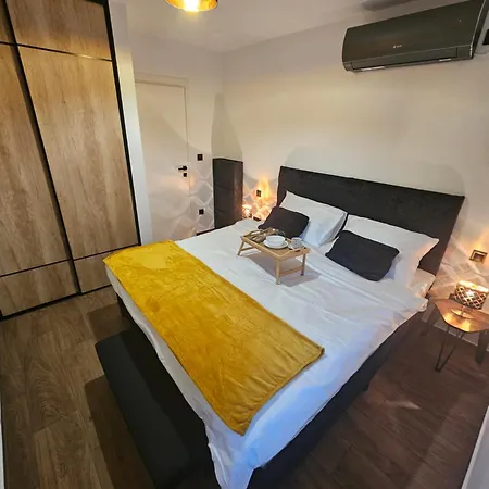 Apartamento Yellow & Blue Zadar